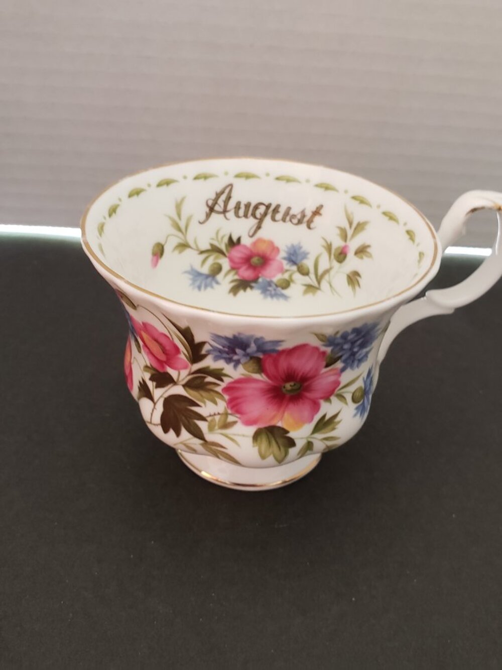 Royal Albert Flower of the Month August Fine Bone China Coffee Tea Cup poppy
